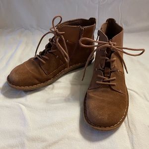 Clarks Brown Zip up Booties